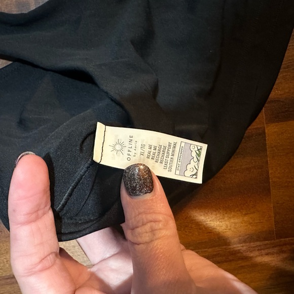 NWT Aerie Racerback crop tank with shelf bra - Picture 5 of 6